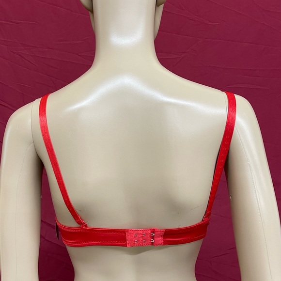 Real Underwear Perfection Red Push Up Bra Size 34B - Picture 5 of 5